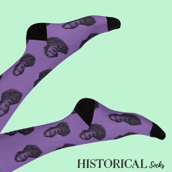 Oscar Wilde socks gift