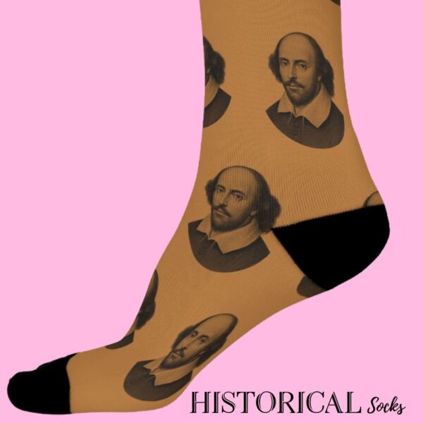 Shakespeare socks in brown
