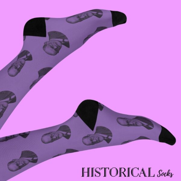 Sigmund Freud printed socks in purple